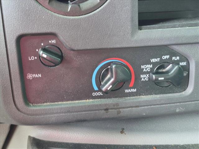 Used 2024 Ford E-450 Cutaway - photo 6