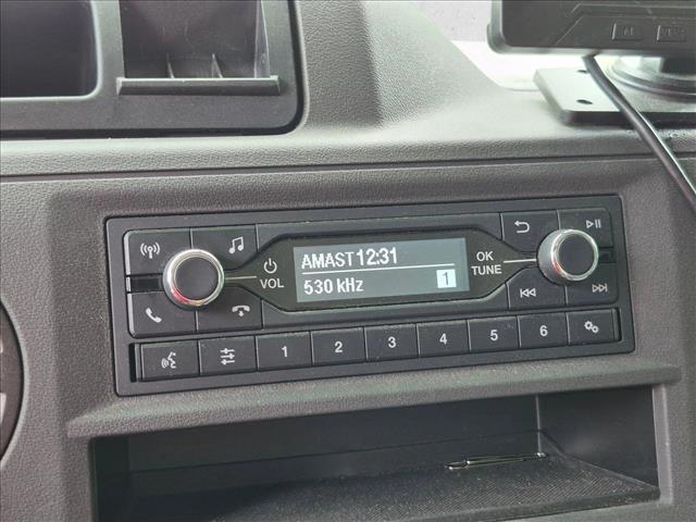 Used 2024 Ford E-450 Cutaway - photo 8