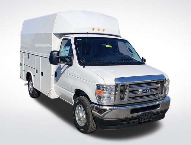 New 2025 Ford E-350 Cutaway - photo 7