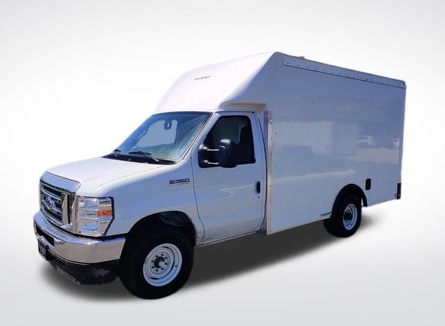 New 2025 Ford E-350 Cutaway - photo 10
