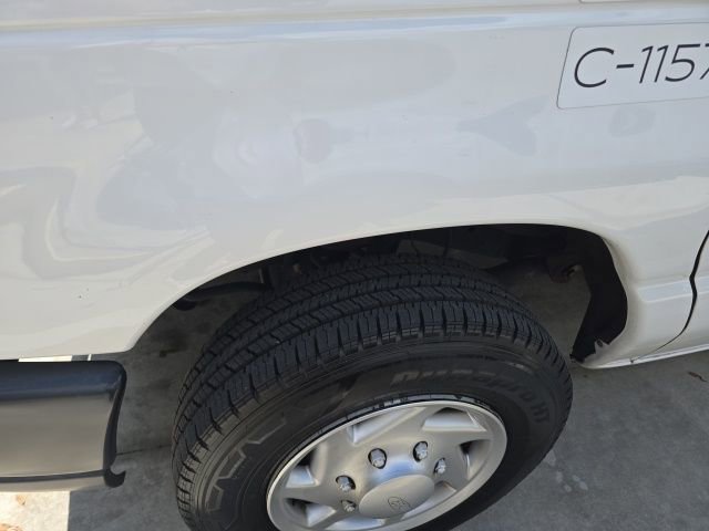 Used 2011 Ford E-150 Empty Cargo Van - photo 4