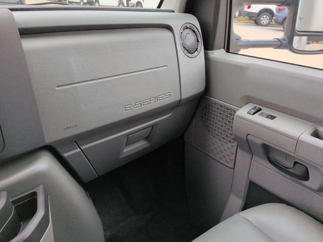 New 2025 Ford E-350 Cutaway - photo 15