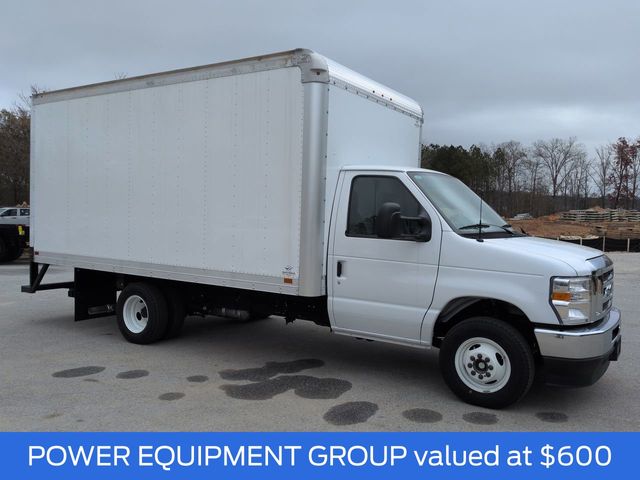 New 2025 Ford E-350 - photo 2