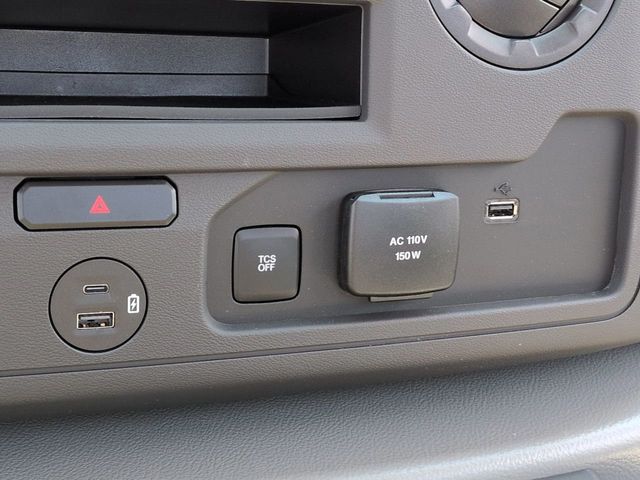 New 1996 Ford E-450 Cutaway - photo 20