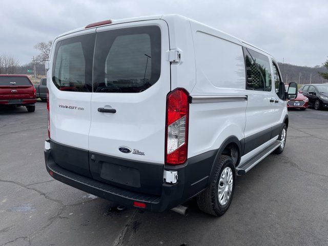 Used 2024 Ford Transit 250 - photo 2