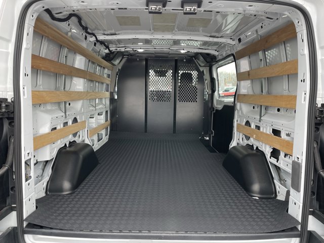 Used 2024 Ford Transit 250 - photo 2