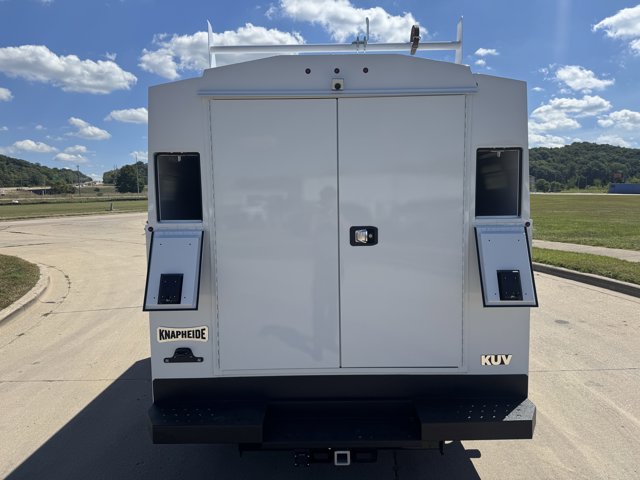 New 2026 Ford E-350 Cutaway - photo 4