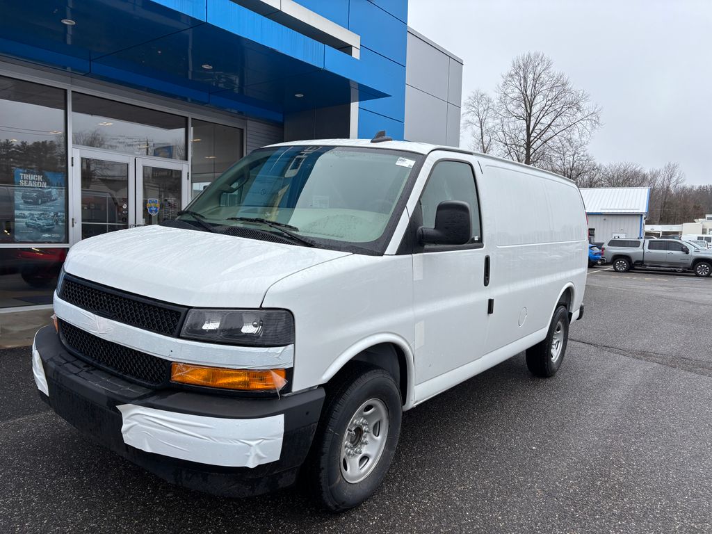 New 2026 Chevrolet Express 2500 - photo 2