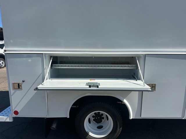 New 2026 Ford E-350 Cutaway - photo 10