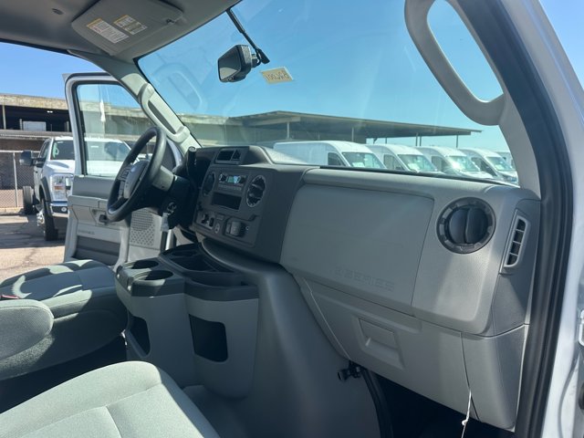 New 2026 Ford E-350 Cutaway - photo 26
