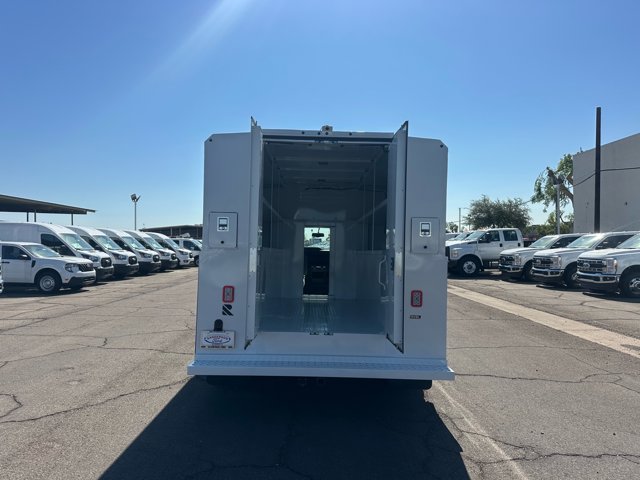 New 2026 Ford E-350 Cutaway - photo 4