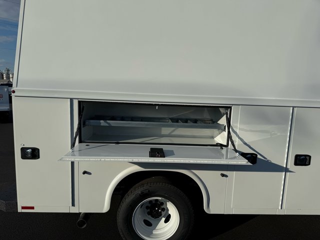 New 2026 Ford E-350 Cutaway - photo 10