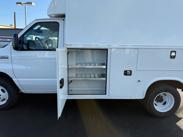 New 2026 Ford E-350 Cutaway - photo 15