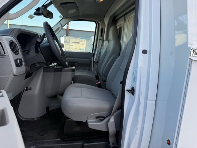 New 2026 Ford E-350 Cutaway - photo 24