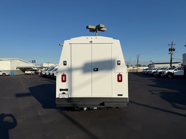 New 2026 Ford E-350 Cutaway - photo 3