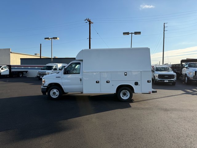 New 2026 Ford E-350 Cutaway - photo 5