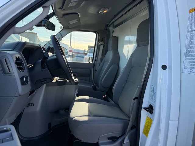 New 2027 Ford E-450 Cutaway - photo 14