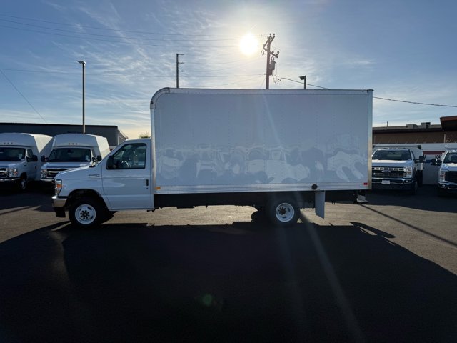 New 2027 Ford E-450 Cutaway - photo 7