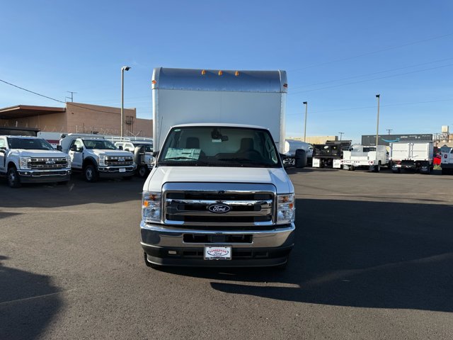 New 2027 Ford E-450 Cutaway - photo 9