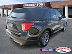 Used 2023 Ford Explorer XLT thumbnail 2