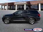 Used 2023 Ford Explorer XLT thumbnail 5