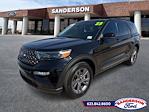 Used 2023 Ford Explorer XLT thumbnail 6