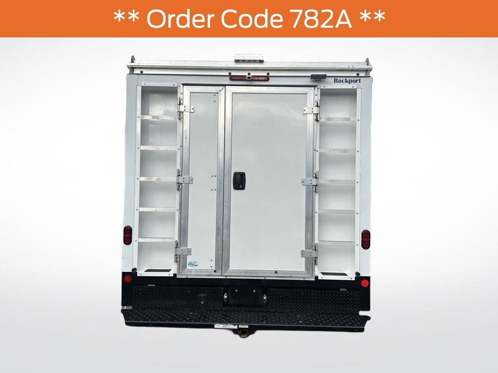 Used 2025 Ford E-450 - photo 2