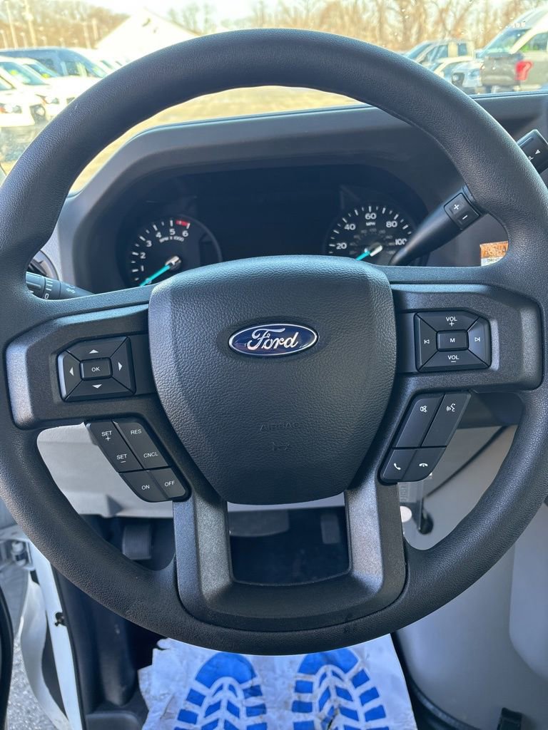 New 1996 Ford E-450 Cutaway - photo 11