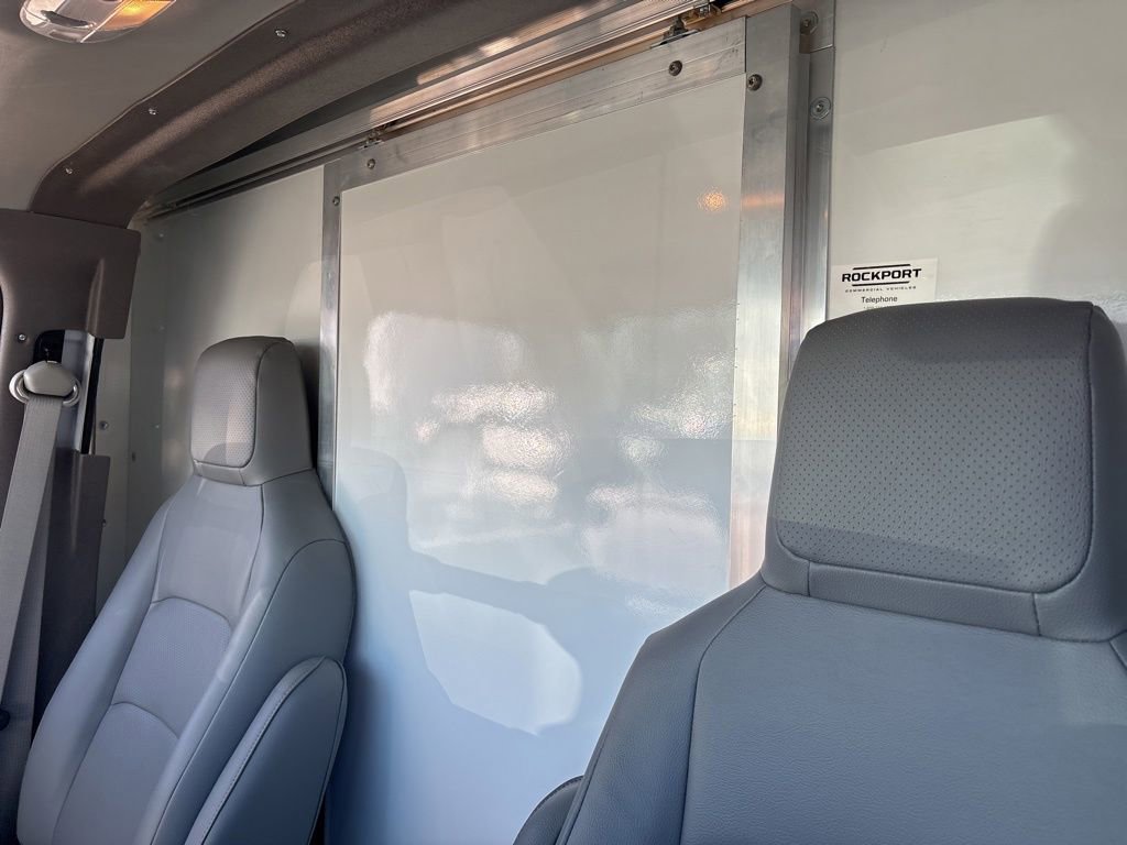 New 1996 Ford E-450 Cutaway - photo 19