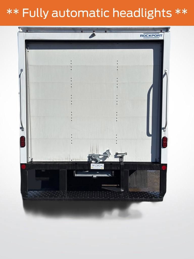 New 1996 Ford E-450 Cutaway - photo 4