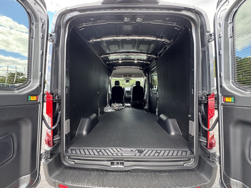 New 2026 Ford Transit 250 Medium Roof Empty Cargo Van - photo 7