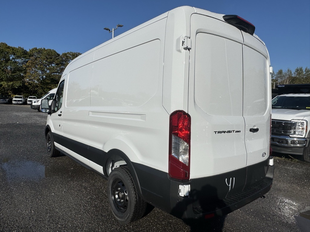 New 2026 Ford Transit 250 Medium Roof Empty Cargo Van - photo 4