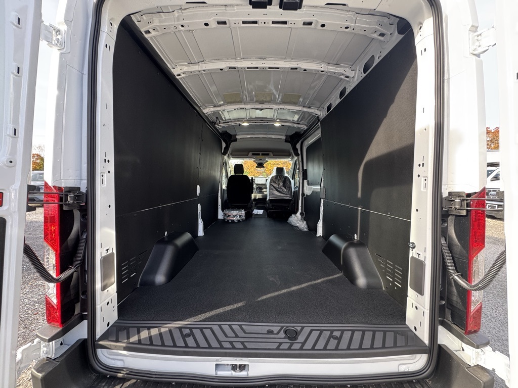 New 2026 Ford Transit 250 Medium Roof Empty Cargo Van - photo 7
