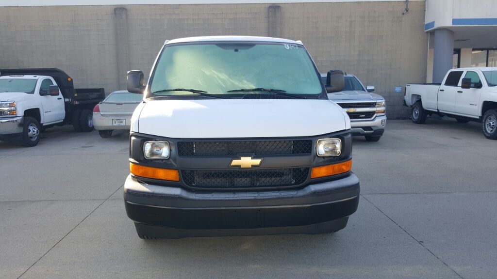 New 2017 Chevrolet Express 3500 Empty Cargo Van - photo 3