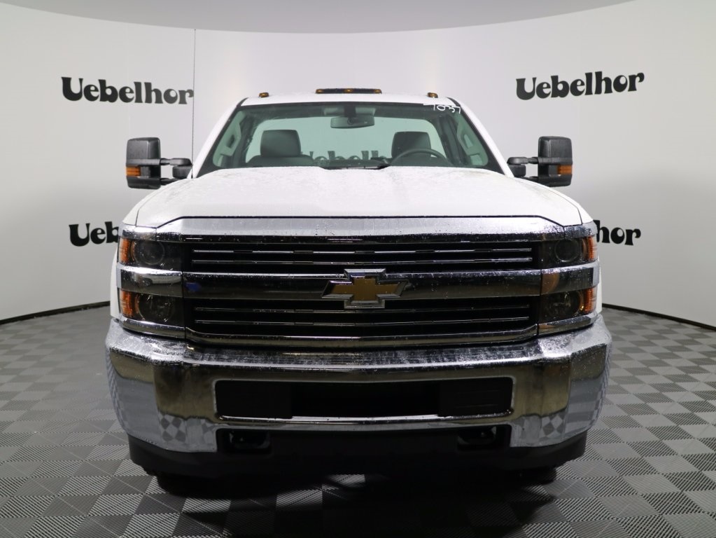 New 2017 Chevrolet Silverado 3500 Regular Cab 4x4 Reading U108-DW 9' Service Truck - photo 5