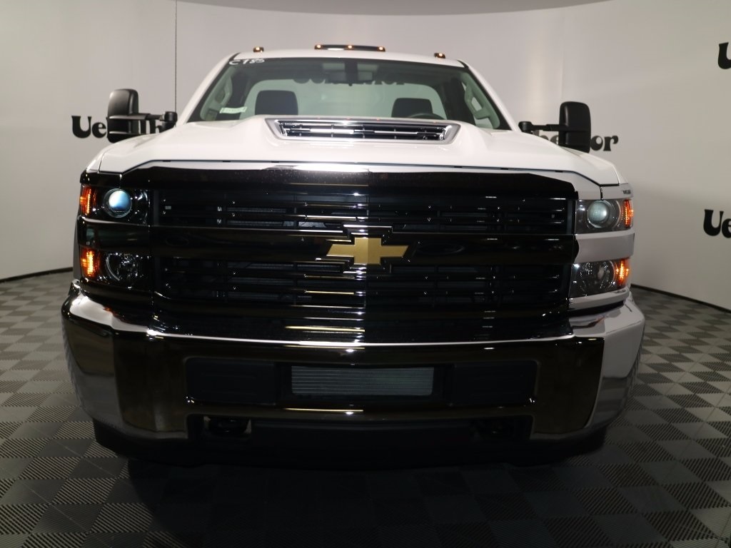 New 2017 Chevrolet Silverado 3500 Regular Cab 4x4 Reading US108-DW 9' Service Truck - photo 5