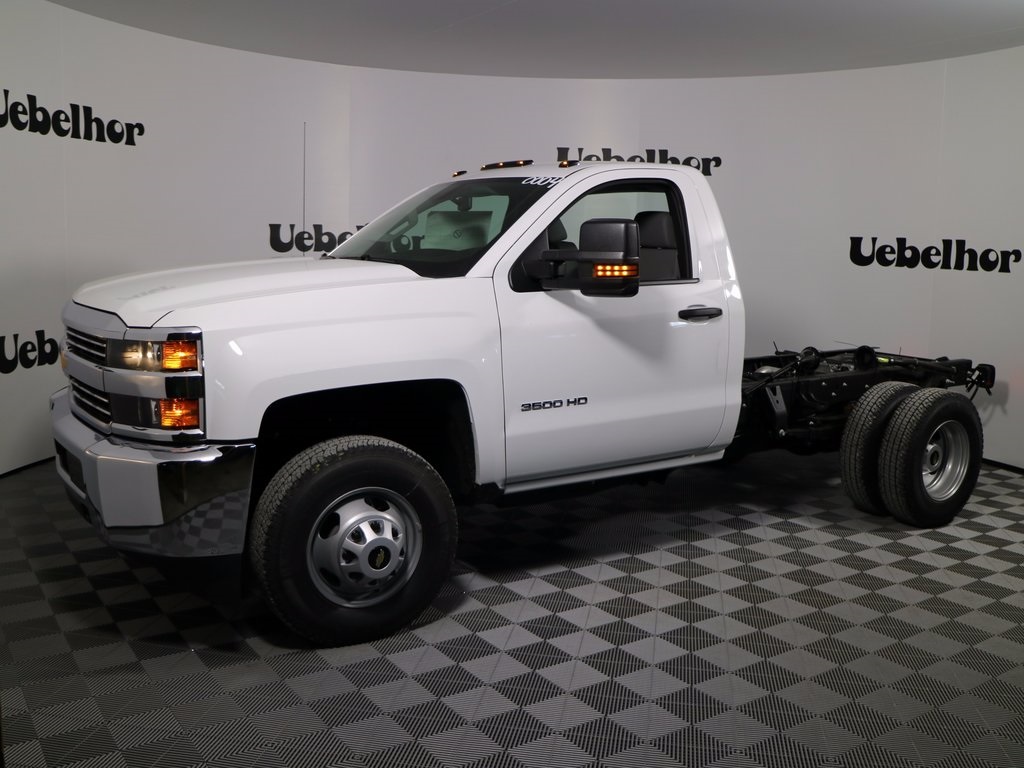 New 2017 Chevrolet Silverado 3500 Work Truck Regular Cab 4x4 Cab Chassis - photo 5