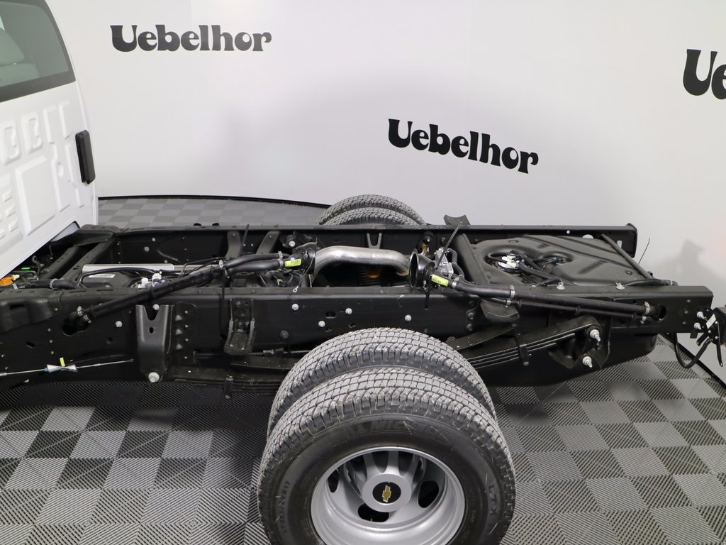 New 2017 Chevrolet Silverado 3500 Work Truck Regular Cab 4x4 Cab Chassis - photo 7