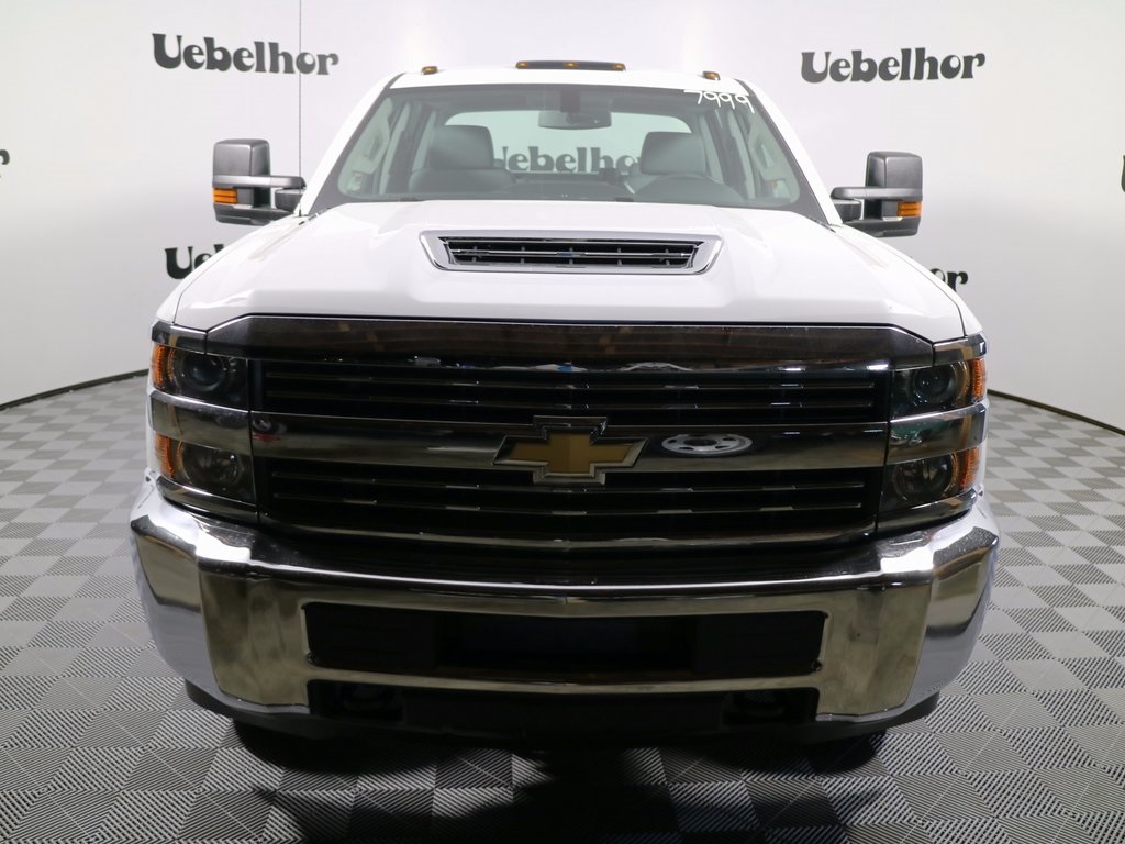 New 2017 Chevrolet Silverado 3500 Crew Cab Reading U108-DW 9' Service Truck - photo 3