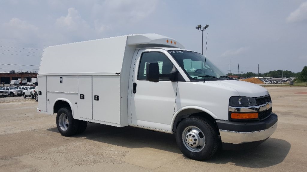 New 2017 Chevrolet Express 3500 - photo 1