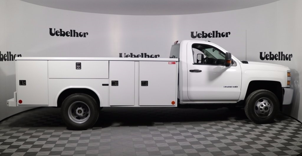New 2017 Chevrolet Silverado 3500 Regular Cab 4x4 Reading U132-DW 11' Service Truck - photo 3