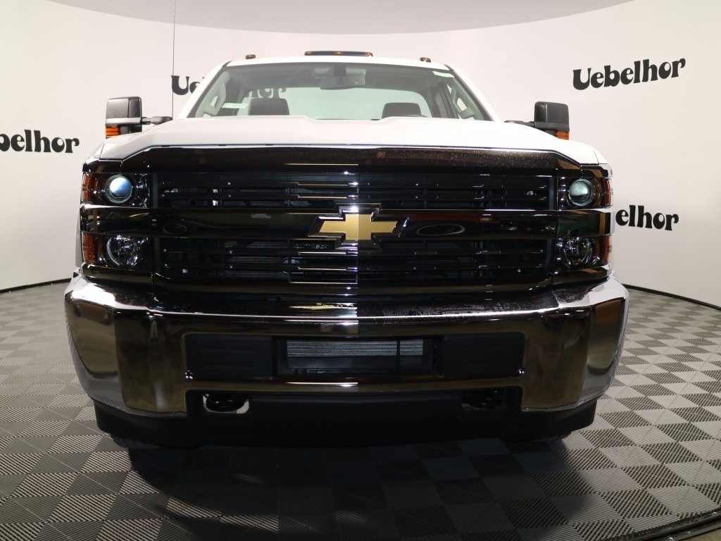 New 2017 Chevrolet Silverado 3500 Regular Cab 4x4 Reading U132-DW 11' Service Truck - photo 6