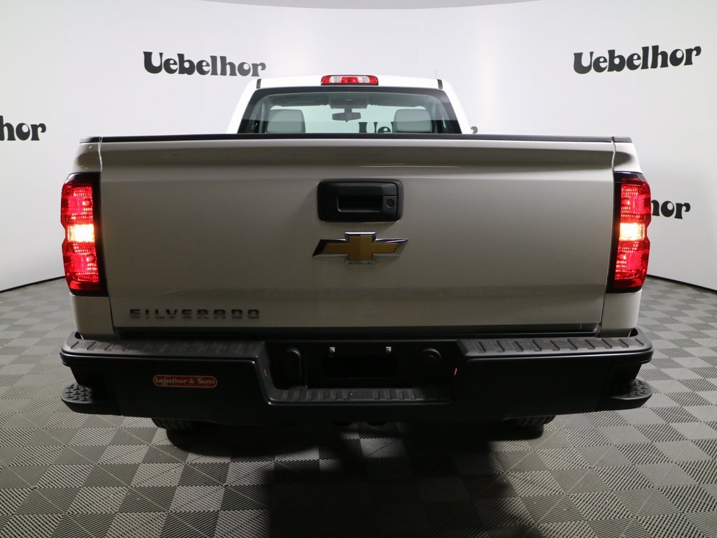 New 2018 Chevrolet Silverado 1500 - photo 2