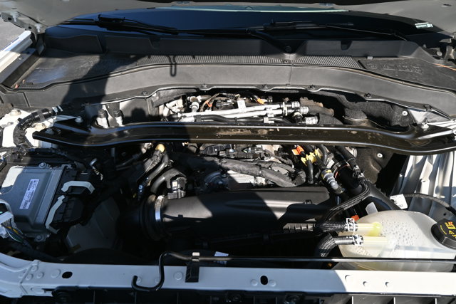 Used 2025 Ford Explorer ST-Line - photo 33