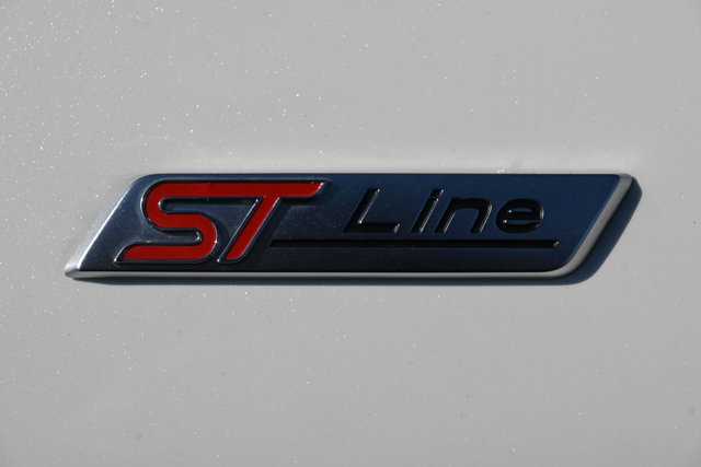 Used 2025 Ford Explorer ST-Line - photo 34