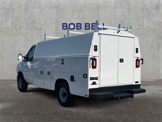 New 2026 Ford E-350 Cutaway - photo 3