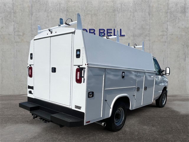 New 2026 Ford E-350 Cutaway - photo 5