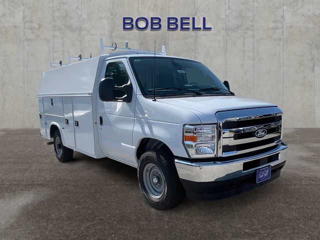 New 2026 Ford E-350 Cutaway - photo 7