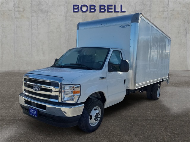 New 1996 Ford E-450 - photo 1