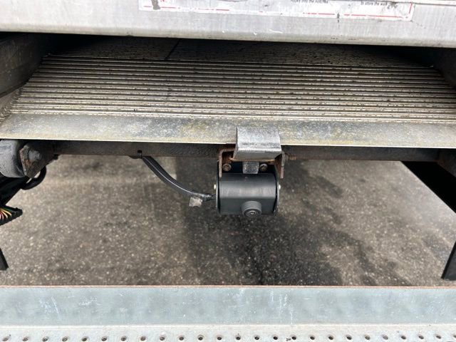 Used 2022 Ford E-450 Cutaway - photo 11
